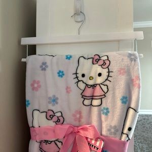 Hello Kitty Spring Throw Blanket